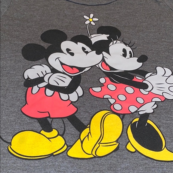 Disney size large T-shirt women’s - Picture 2 of 3